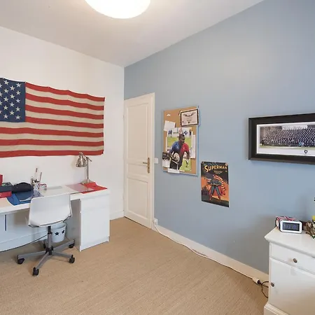 Veeve - Duplex Near Trocadero Apartment *