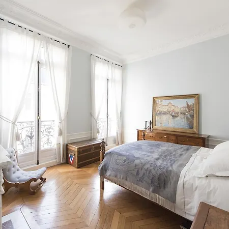 Veeve - Duplex Near Trocadero * Paris