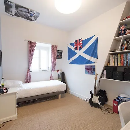 Apartment Veeve - Duplex Near Trocadero *