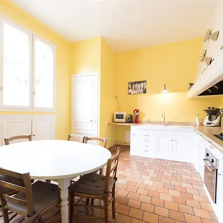 Veeve - Duplex Near Trocadero
