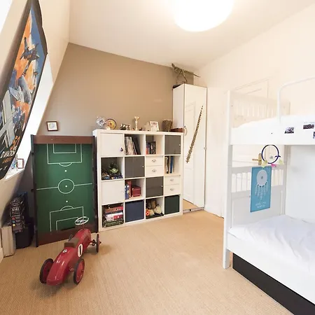 Veeve - Duplex Near Trocadero